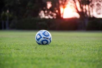 FIFA第三次降价至1.05亿美元，央视仍未签约（配图示意）